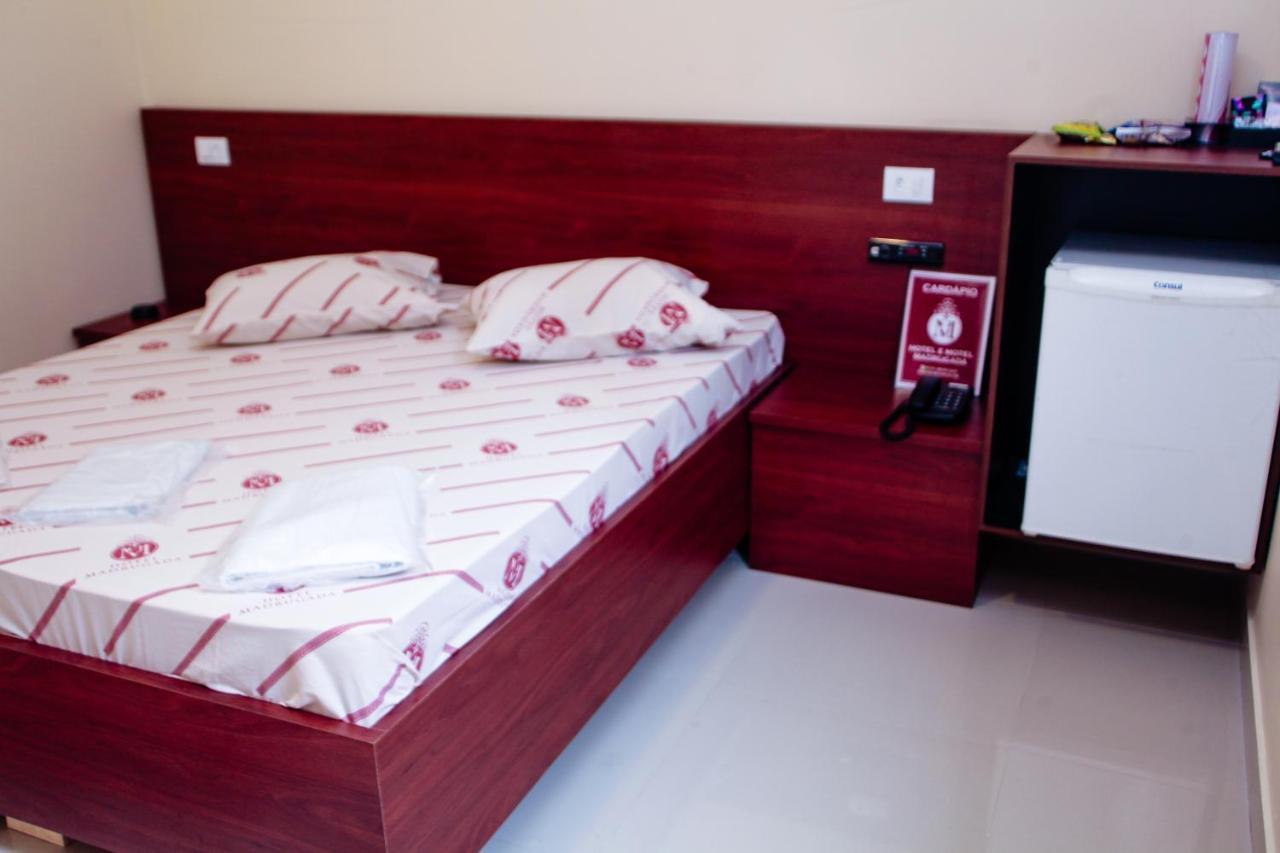 Hotel E Motel Madrugada Itu Bagian luar foto
