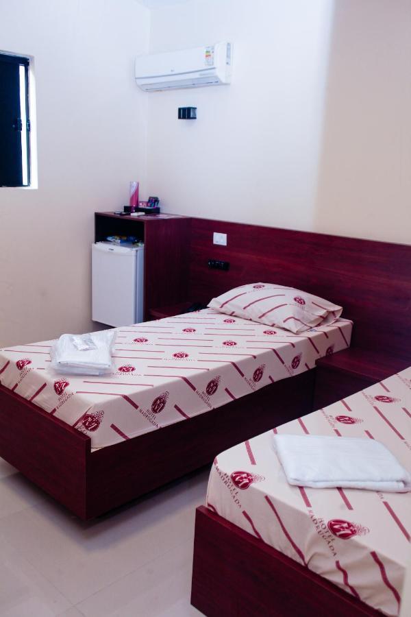 Hotel E Motel Madrugada Itu Bagian luar foto