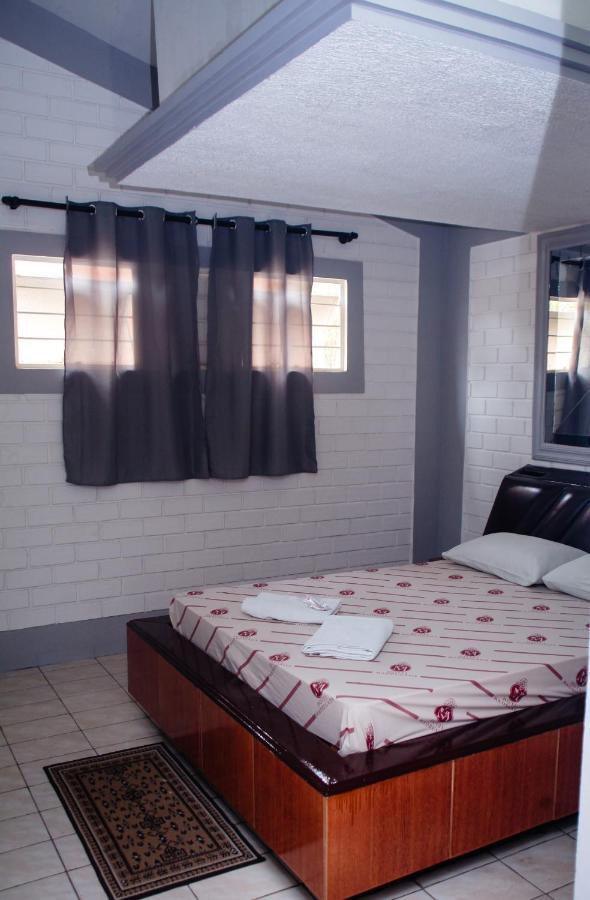 Hotel E Motel Madrugada Itu Bagian luar foto